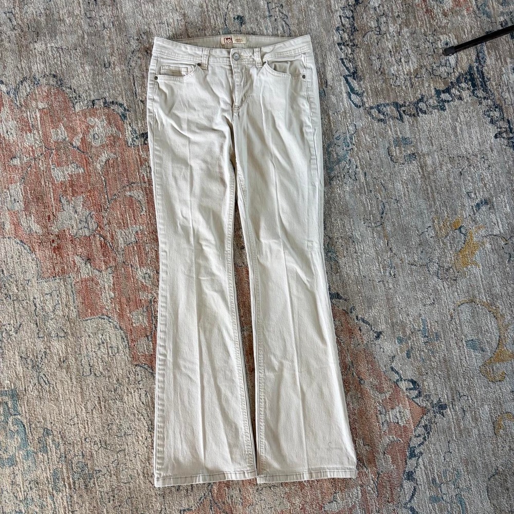 LEI Sophia Hipster Flare Pants Tan Khaki Low Rise Y2K Size 5 Regular